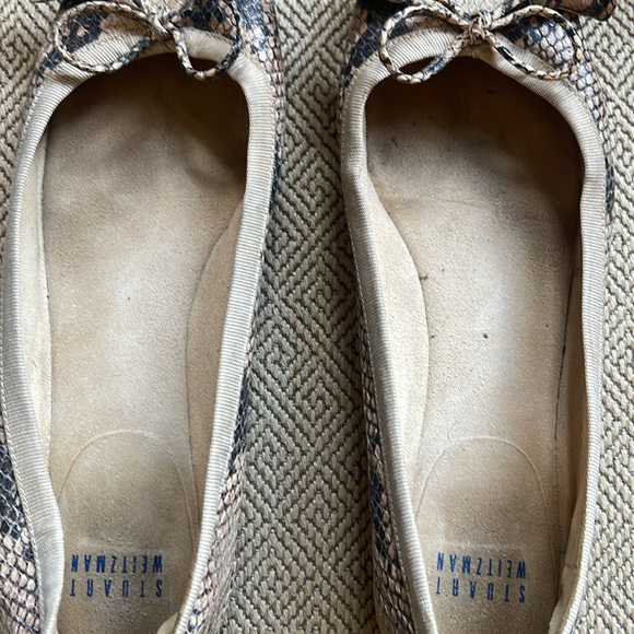 Stuart Weitzman Snake Print Flats, 7.5 - Picture 6 of 11